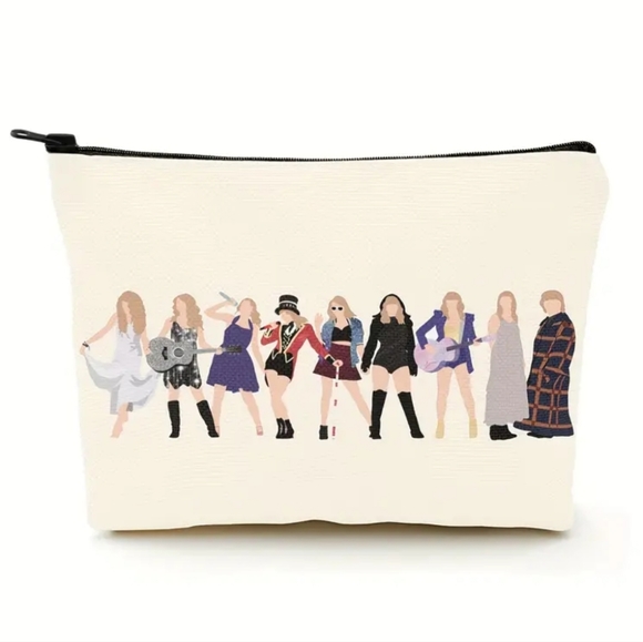 Taylor Swift Bundle - Picture 7 of 9